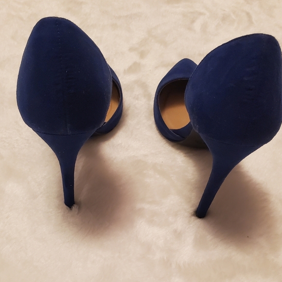 Blue suede heels! Stunning shoes like new! Forever 21 - Picture 4 of 4